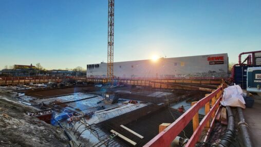 Stadtraum Wird Neu Erfunden: Die Revaler Straße In Friedrichshain ...