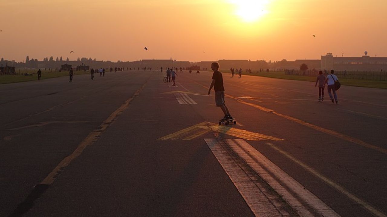 Tempelhofer Feld